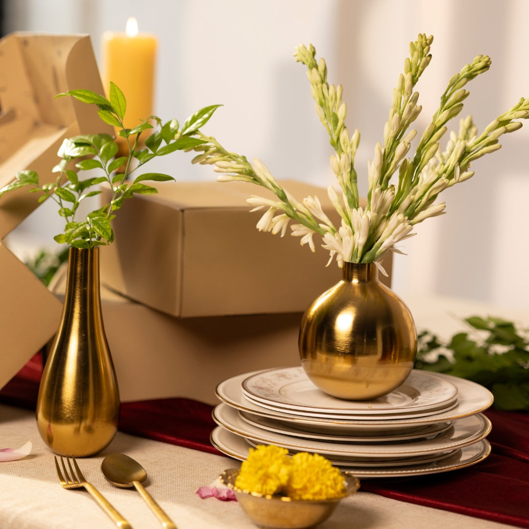 GOLD PREMIUM FINISH SMALL VASES SET OF 2