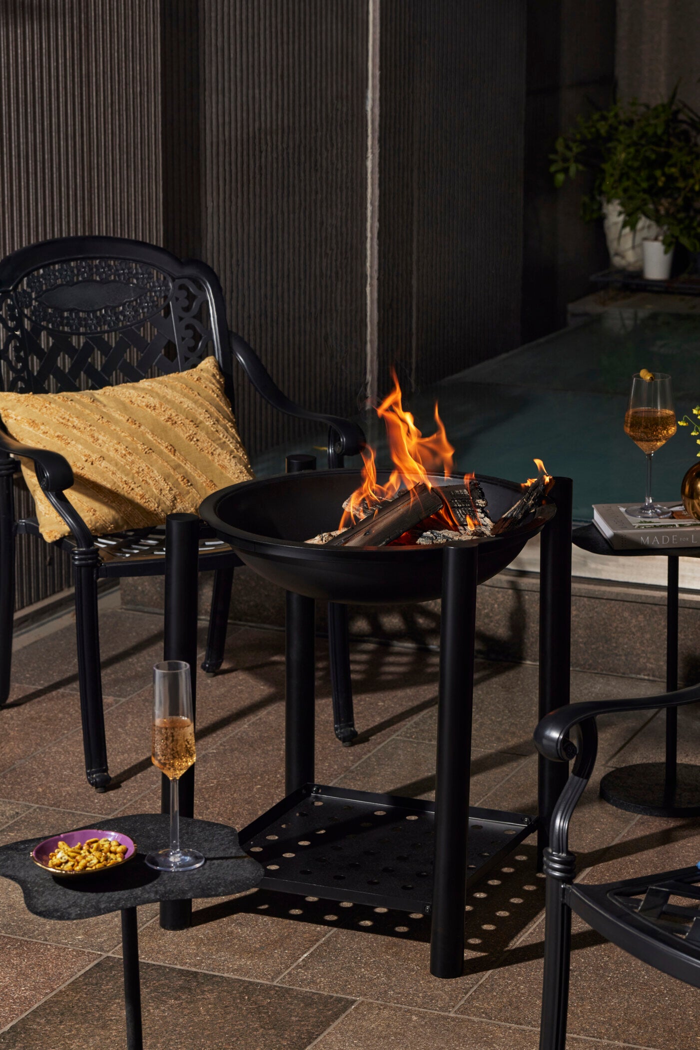 19.75 Inch Black Agio Metal Firepit with Stand and Mesh Guard