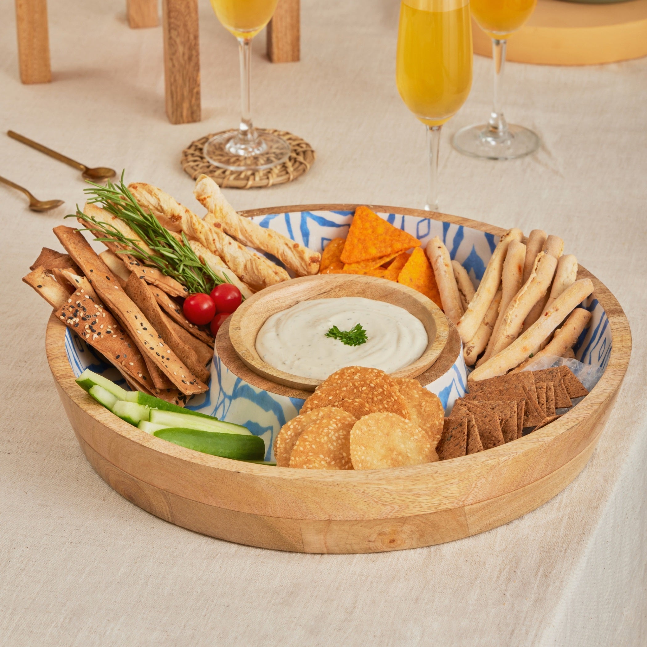 Dining And Entertainment