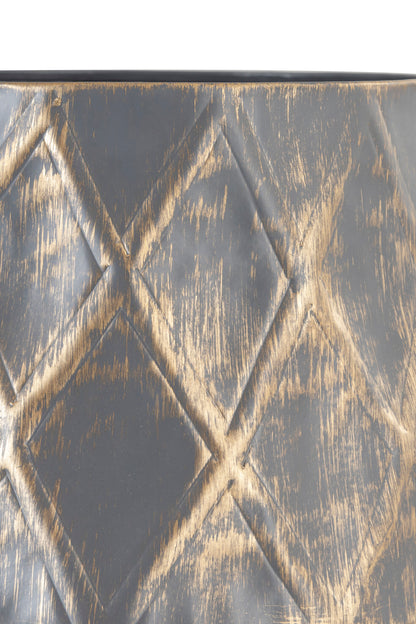 ARGYLE ANTIQUE IRON METAL PLANTER