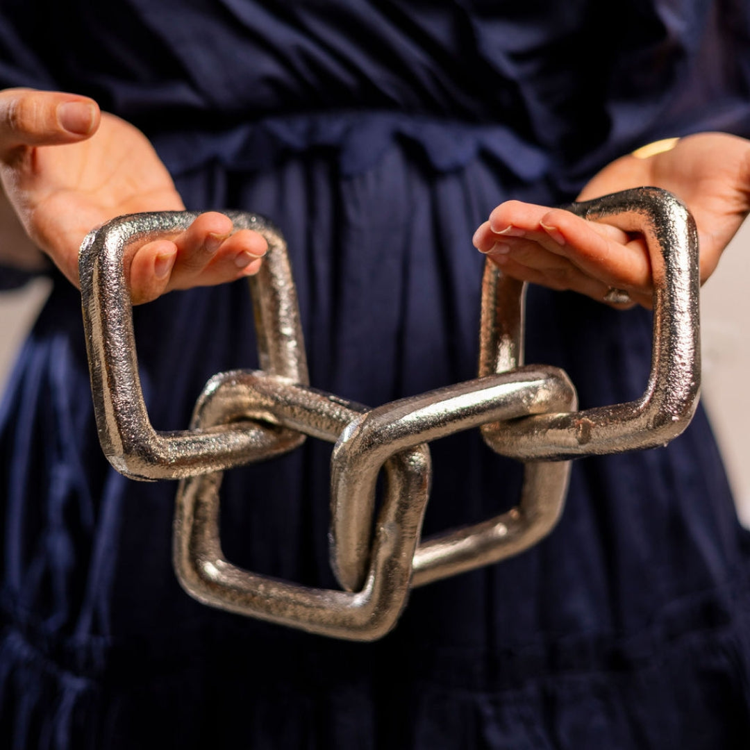 Soft Square Links Silver Metal Decor Object