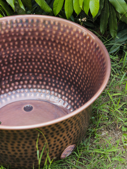 Hammered Hose Pot