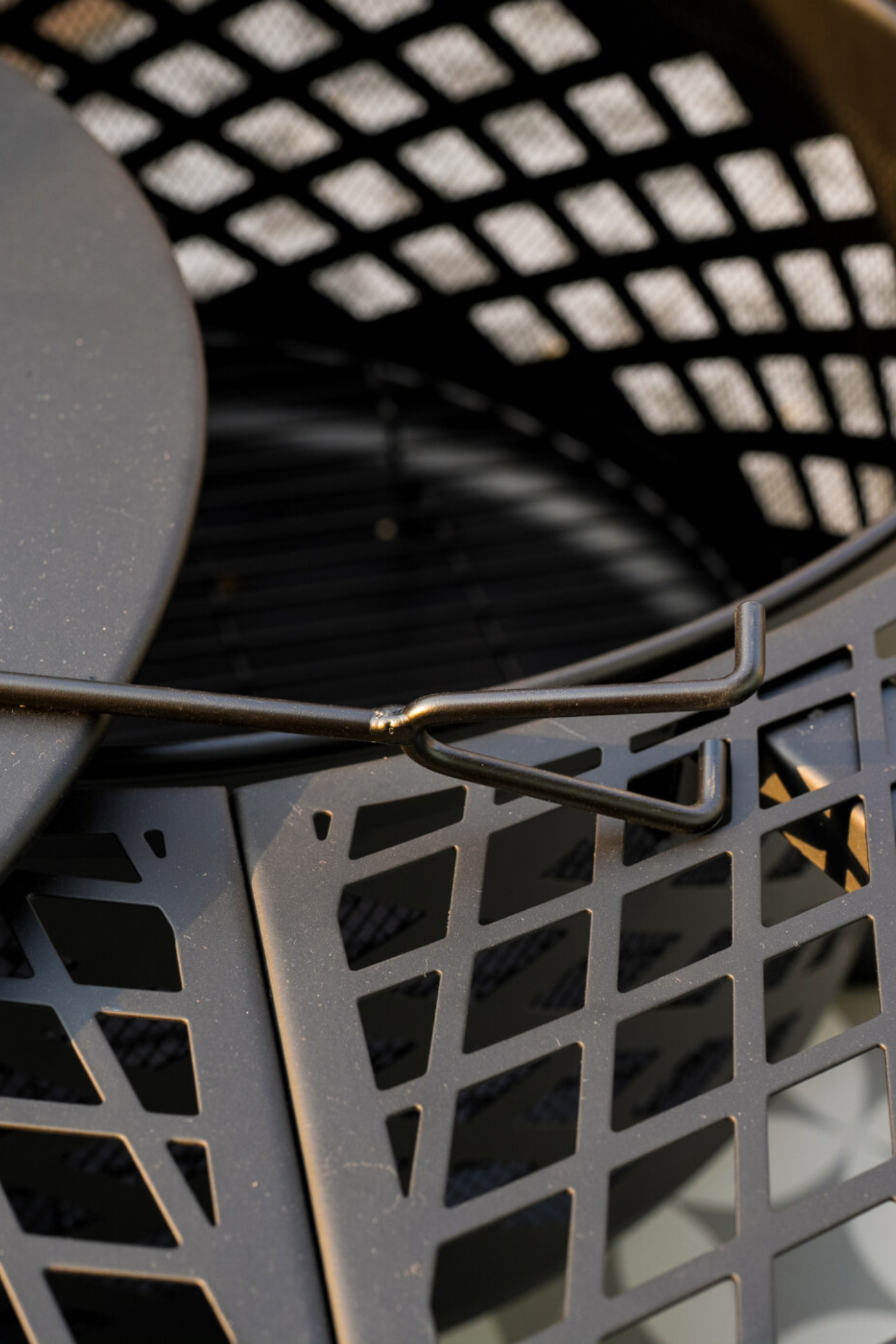 Ember Cove 360° Multifunction Fire Pit & Grill