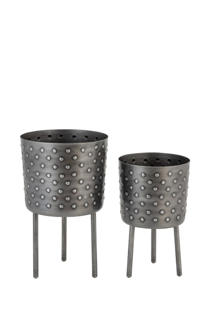 CROCO ANTIQUE IRON METAL PLANTER- SET OF 2