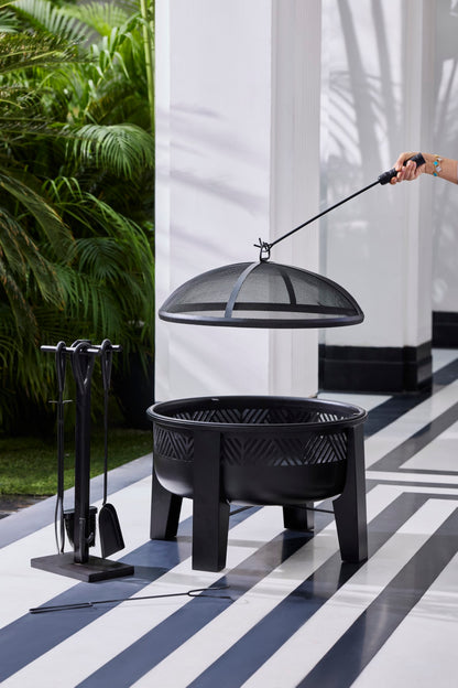 Inferno Round 26"Iron Fire Pit – Modern Minimalist Warmth