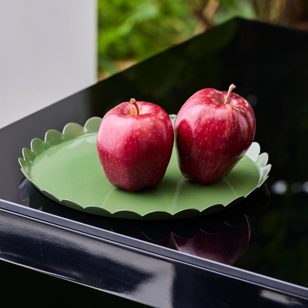 Blossom Scallop Tray Set – Set of 3