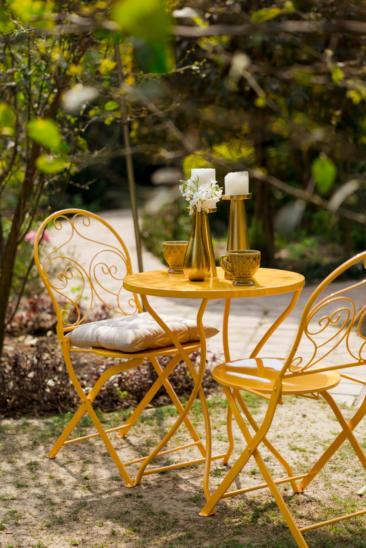 French Cafe Bistro Metal Table & 2 Chair's Set