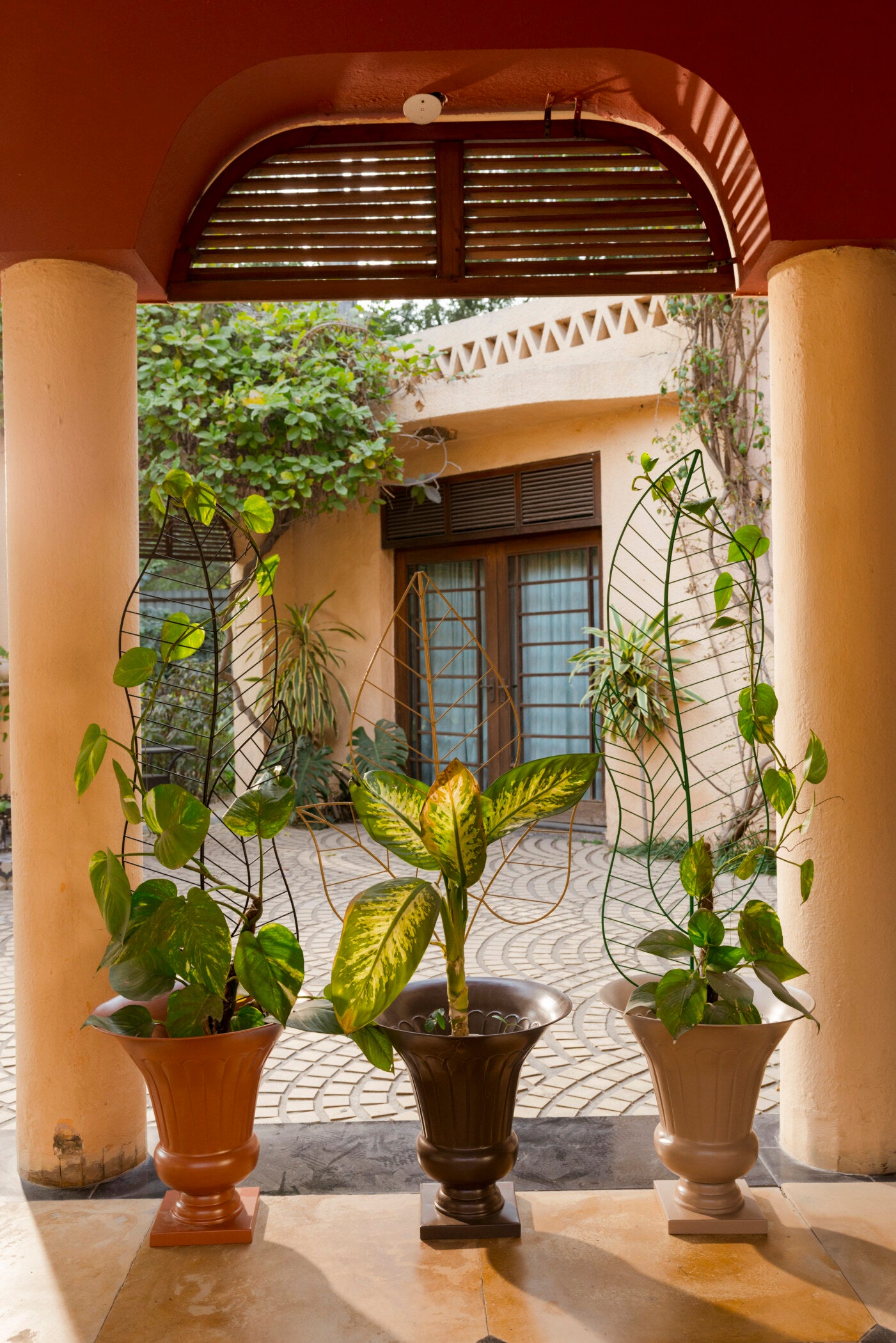 Leaf Metal Plant Supporter - Set of 3