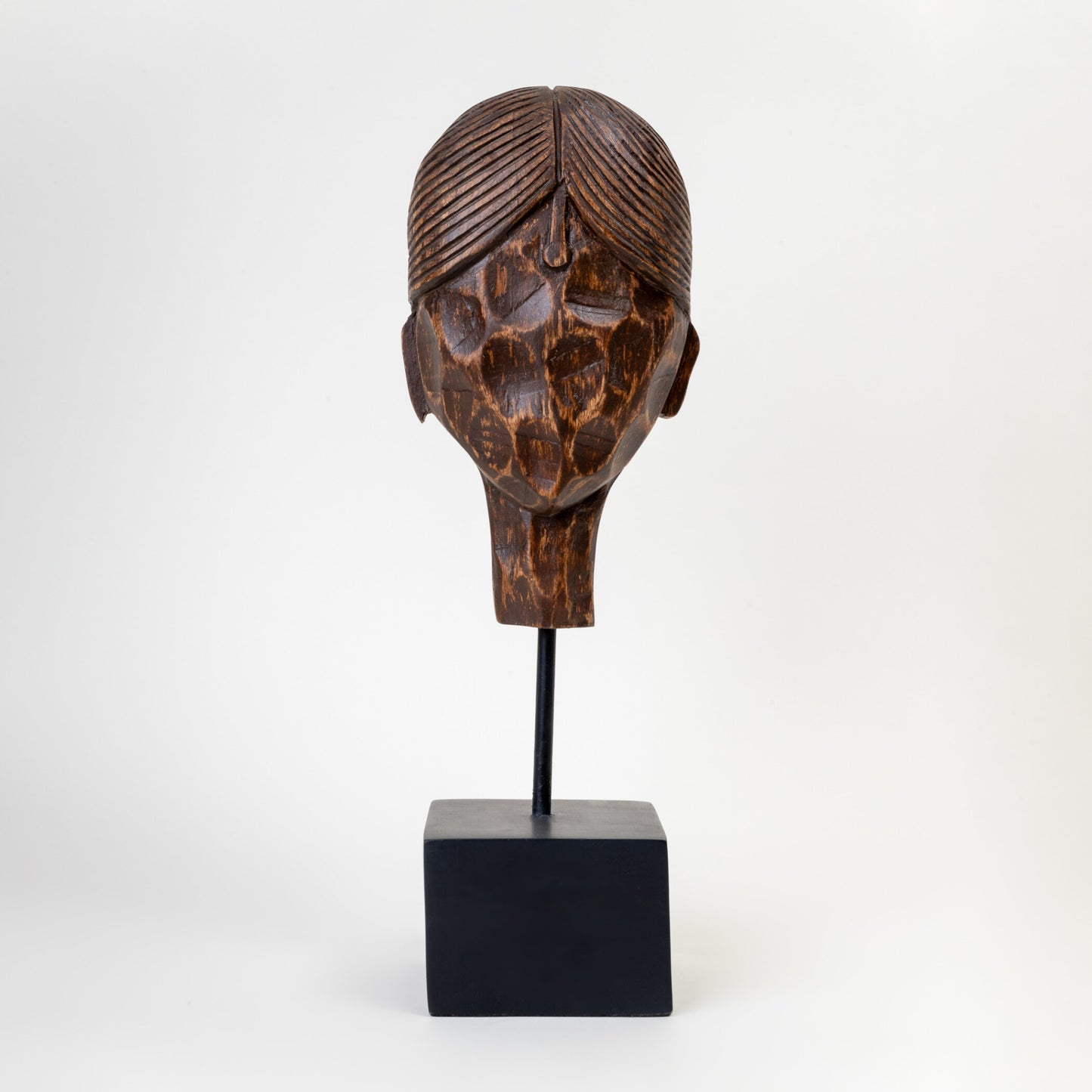 GRAHINI WOODEN ANTIQUE BUST DECOR OBJECT