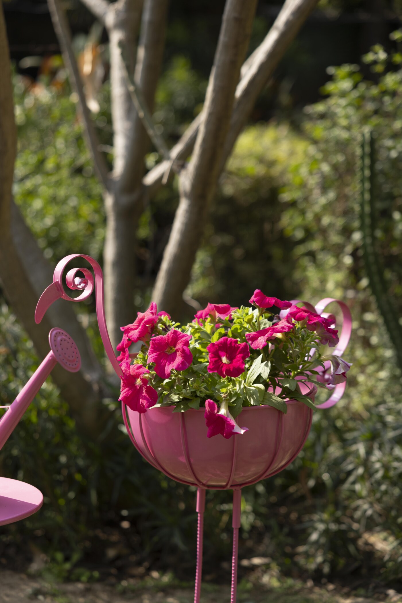 Flamingo Metal Plant Stand Set of 2 - Image 4