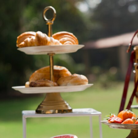 Carla 2-Tier Server Ware Platter